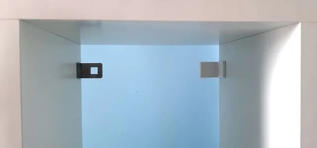 Jak przymocować szafę do ściany, aby uniknąć niebezpieczeństwa przewrócenia Jak przymocować szafę do ściany, aby uniknąć niebezpieczeństwa przewrócenia